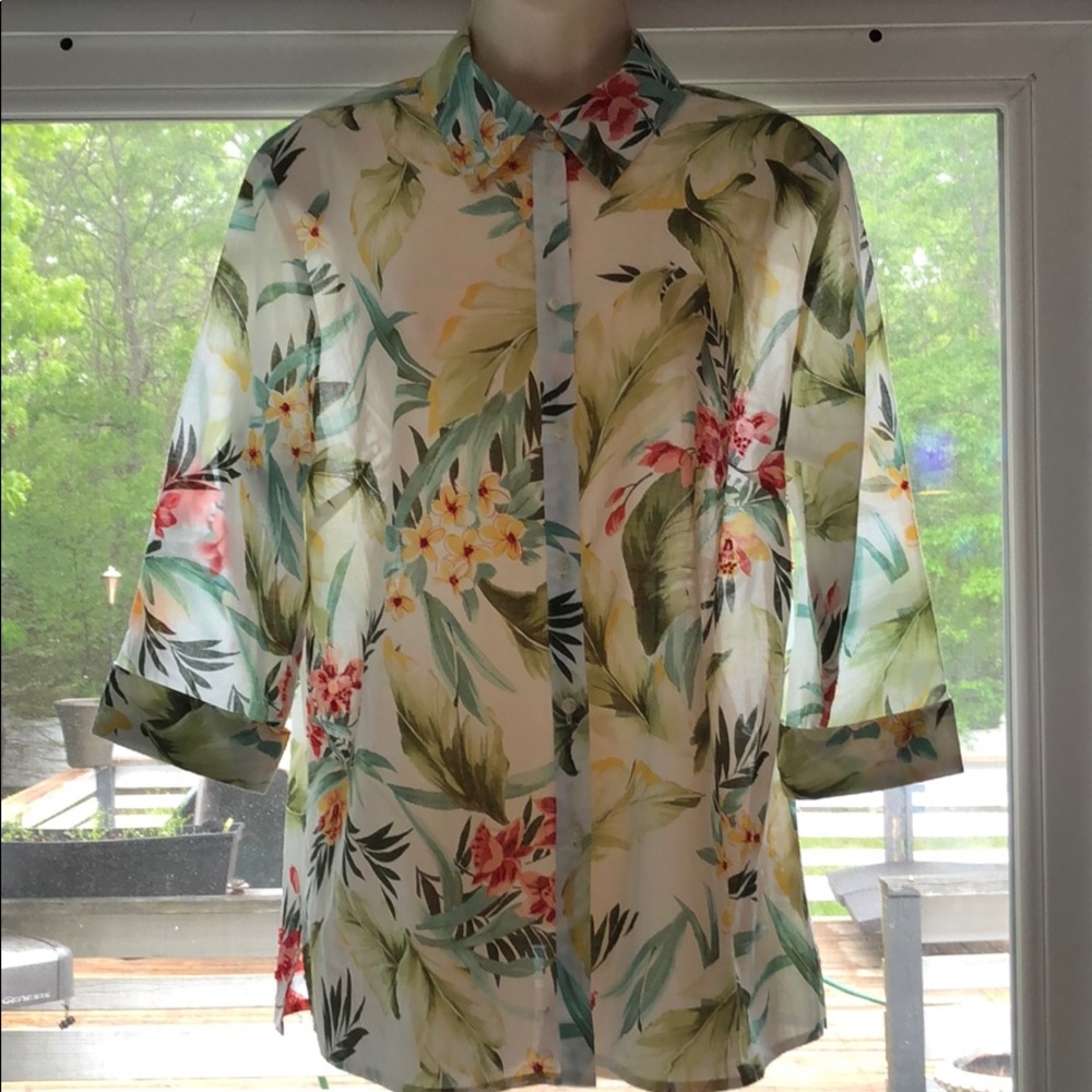 Like new! Size 14 Charter Club button down shirt